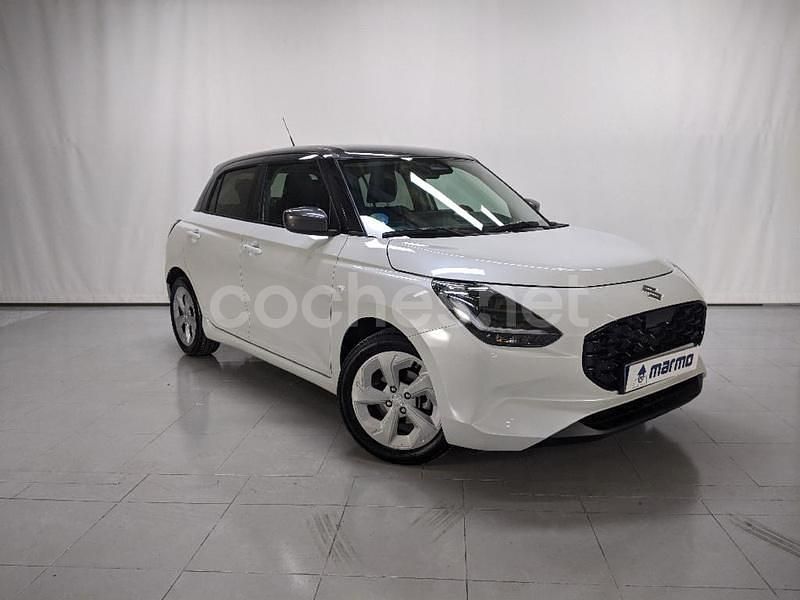 Blanco Usado 2025 Suzuki Swift Berlina | 20.390 € (Caro) - Imagen 1/4