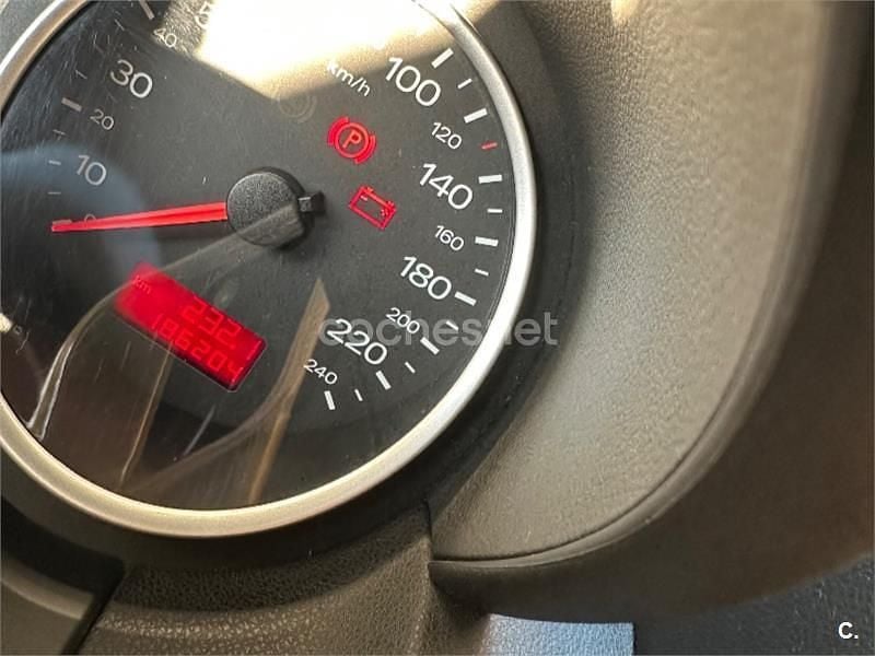 Usado Audi A2 75 CV (55 kW) 2005 Amarillo Utilitario