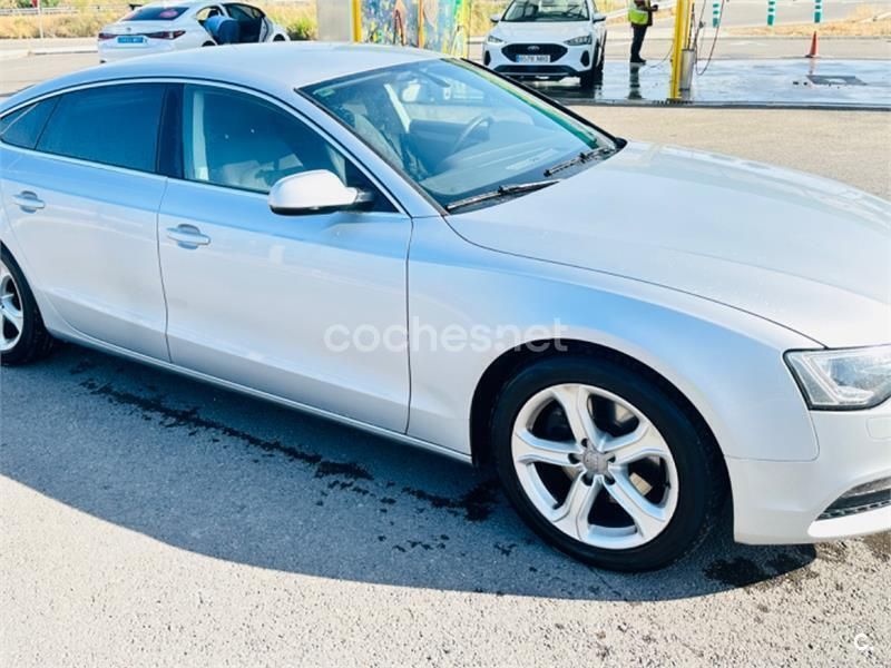 Gris / plata Usado 2012 Audi A5 Sportback Berlina | 12.000 € (Buen precio) - Imagen 1/4