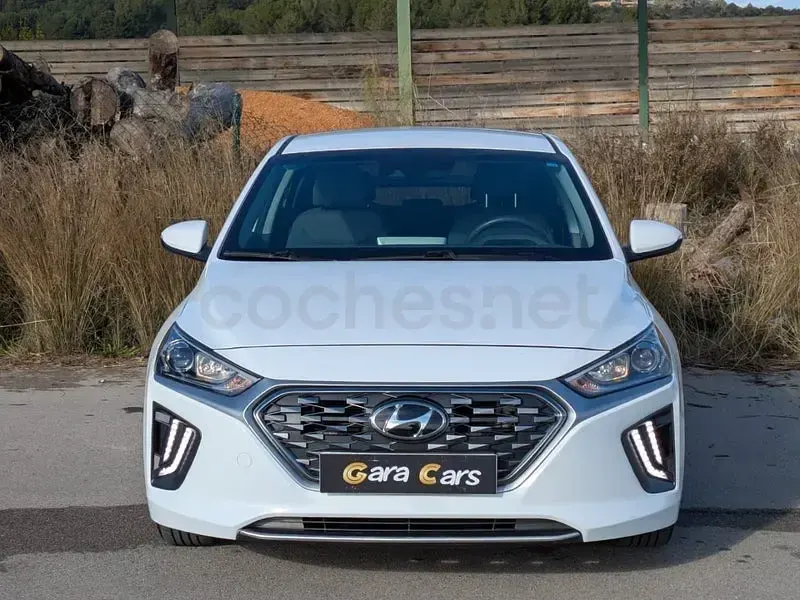 Usado Hyundai Ioniq 141 CV (103 kW) 2022 Blanco Utilitario