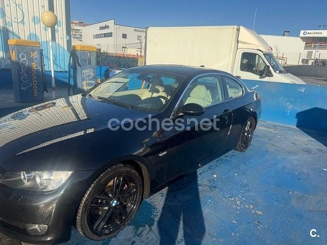 Negro Usado 2008 BMW 330 Coupe | 15.000 € (Precio justo) - Imagen 1/4