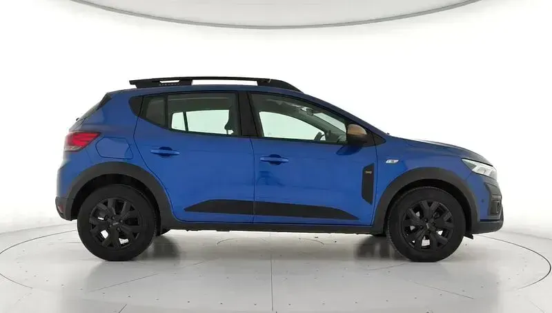 Usado Dacia Sandero Extreme 100 CV (73 kW) 2025 Azul Berlina