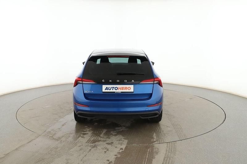 Usado Skoda Scala Style 116 CV (85 kW) 2020 Azul Utilitario