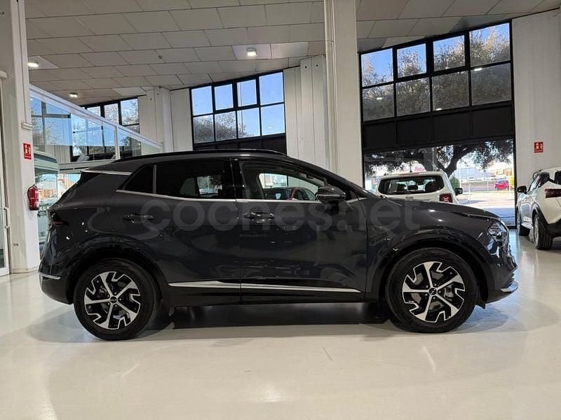 Usado Kia Sportage 230 CV (169 kW) 2023 Gris / plata SUV