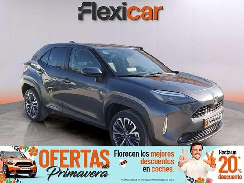 Usado Toyota Yaris Cross Active 116 CV (85 kW) 2021 Gris SUV