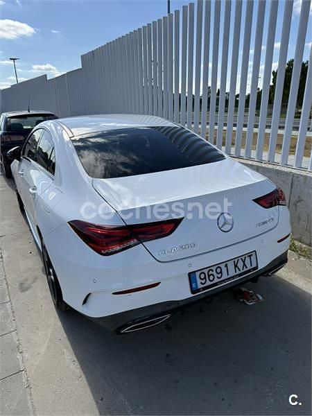Usado Mercedes CLA200 156 CV (114 kW) 2019 Blanco Berlina