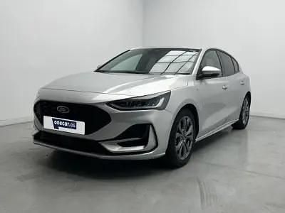 Usado Ford Focus ST-Line 125 CV (91 kW) 2023 Plata perla moondust Berlina