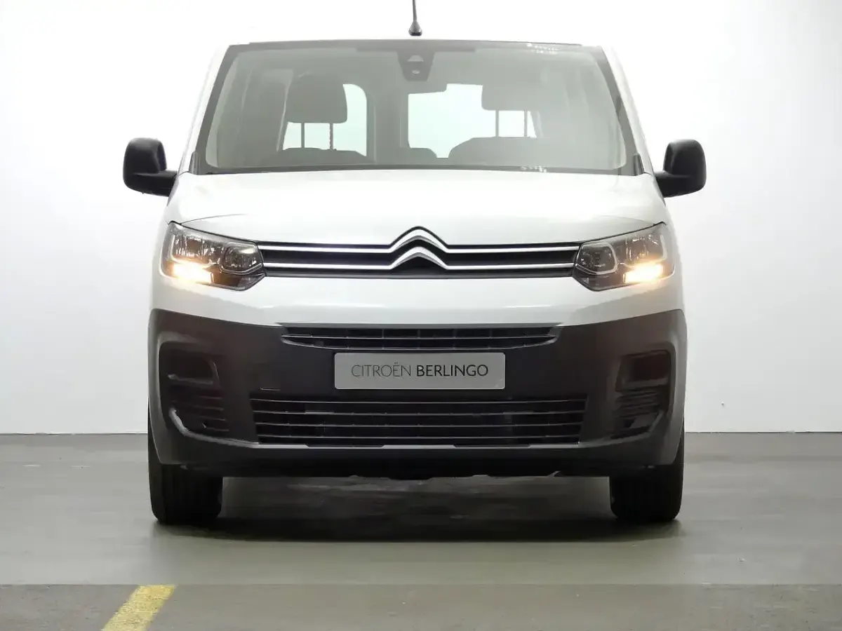 Usado Citroën e-Berlingo Live 100 kW (136 CV) 2023 Blanco Monovolumen