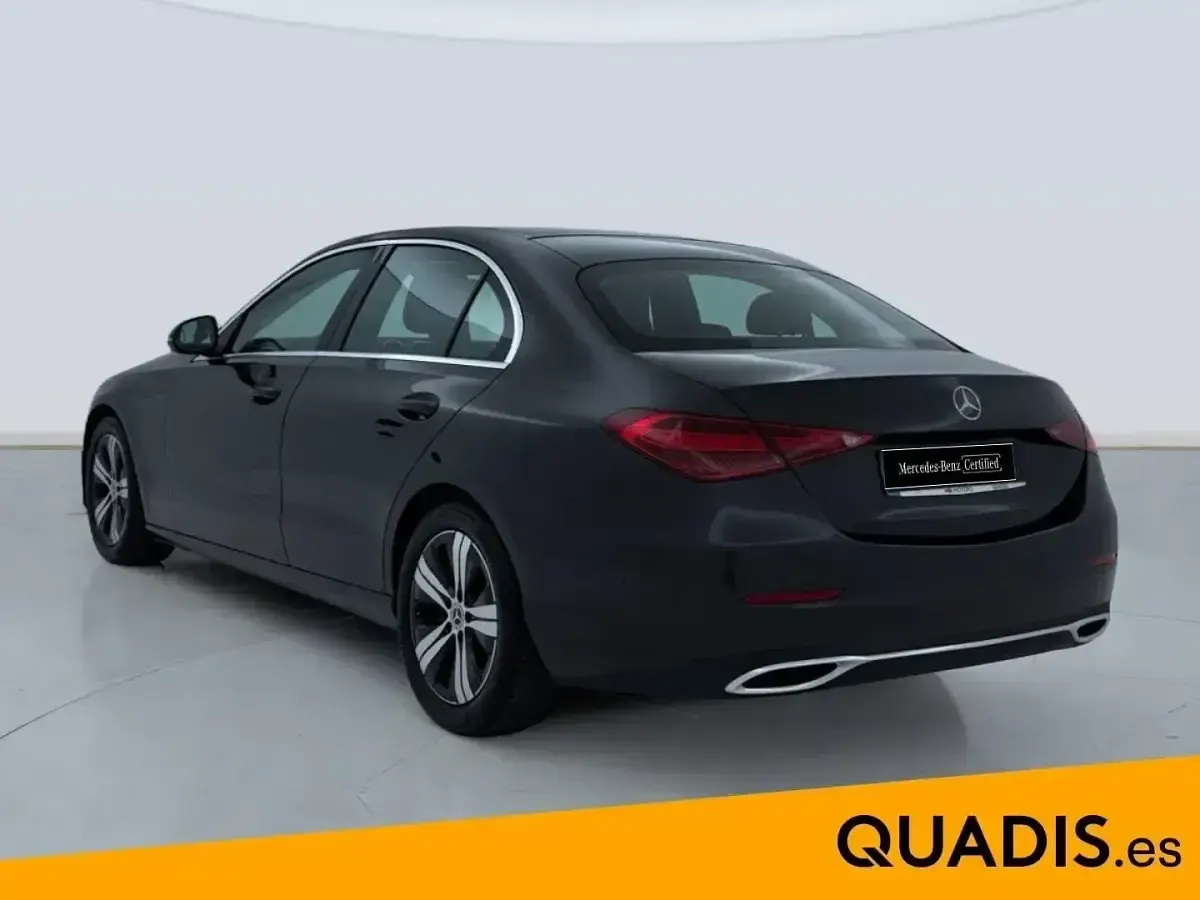 Usado Mercedes C200 163 CV (119 kW) 2022 Gris Berlina