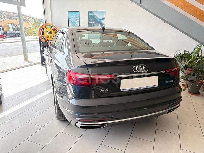 Usado Audi A4 Advanced Plus 163 CV (119 kW) 2020 Negro Familiar