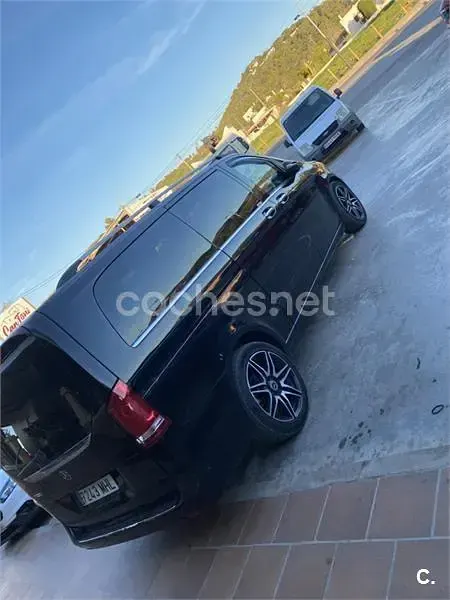 Usado Mercedes V250 190 CV (139 kW) 2015 Negro Monovolumen