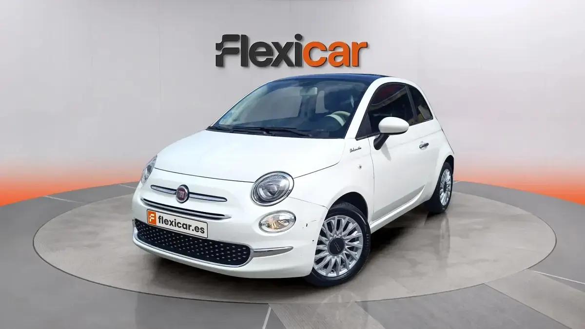 Usado Fiat 500 Dolcevita 70 CV (51 kW) 2023 Blanco Berlina