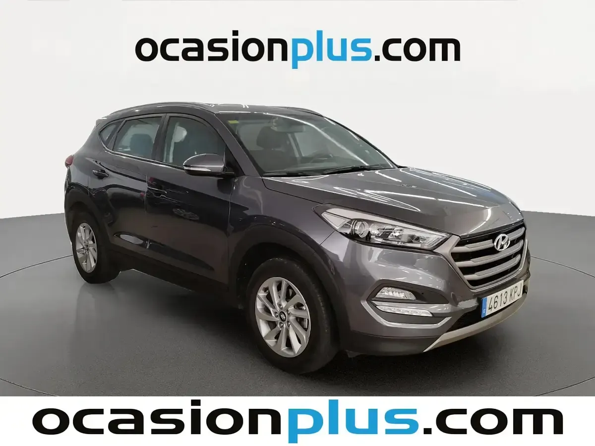 Usado Hyundai Tucson 131 CV (96 kW) 2018 Gris SUV