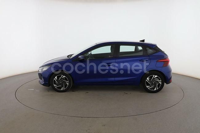 Usado Hyundai i20 101 CV (74 kW) 2021 Azul Berlina