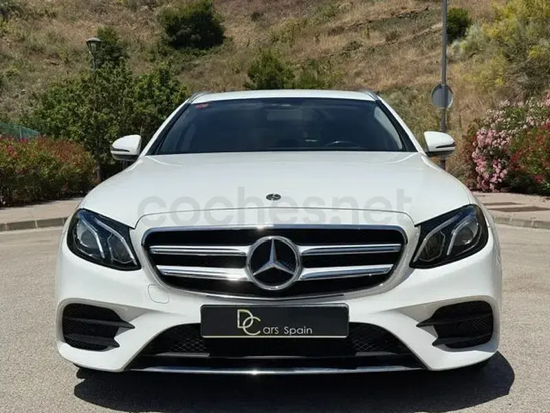 Usado Mercedes E350 258 CV (189 kW) 2017 Blanco Familiar