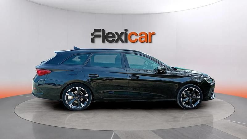 Usado Cupra Leon 150 CV (110 kW) 2024 Negro Familiar