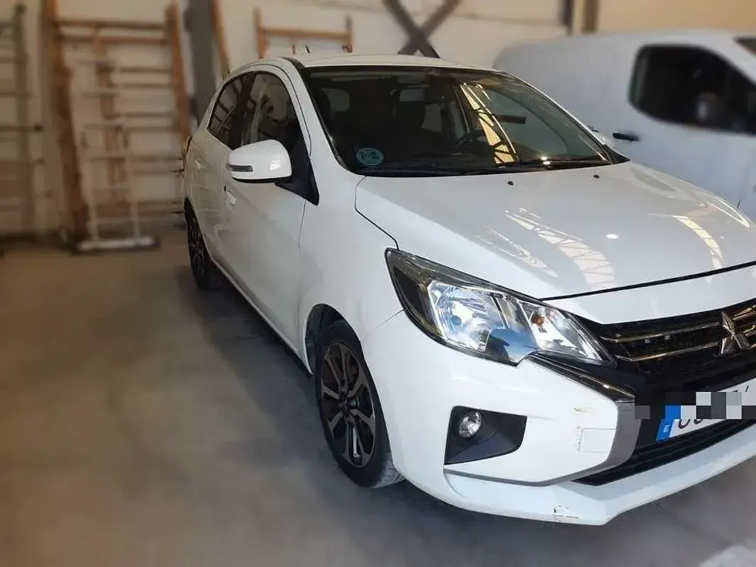 Usado Mitsubishi Space Star 71 CV (52 kW) 2022 Blanco Utilitario