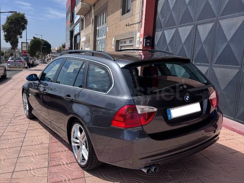 Usado BMW 325 Comfort Edition 218 CV (160 kW) 2006 Gris / plata Familiar