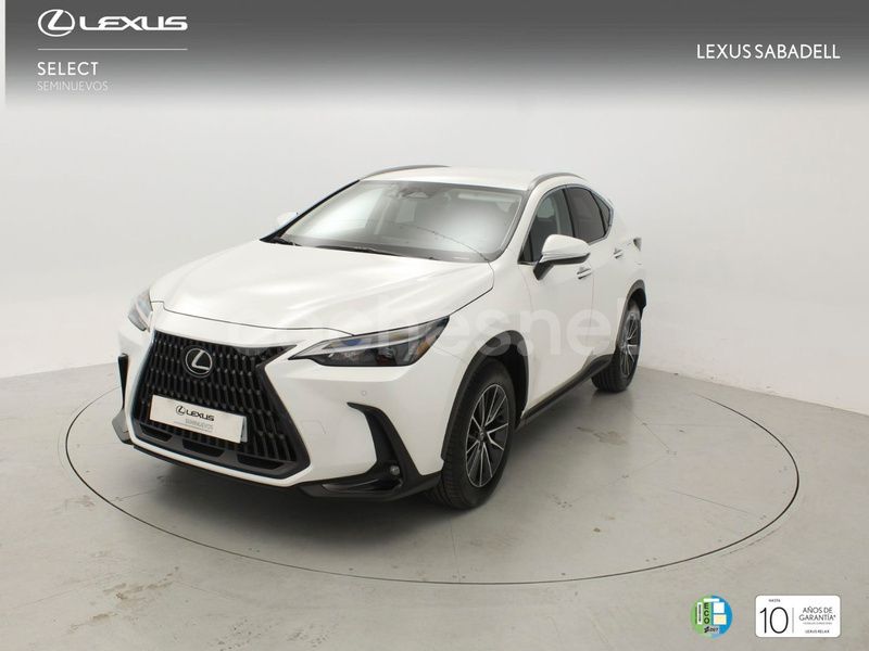 Blanco Nuevo 2025 Lexus NX450h+ SUV | 56.825 € (Precio justo) - Imagen 1/4