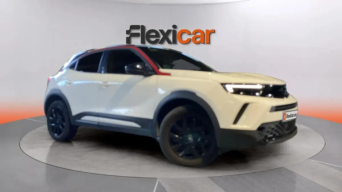 Usado Opel Mokka 136 CV (100 kW) 2023 Blanco SUV
