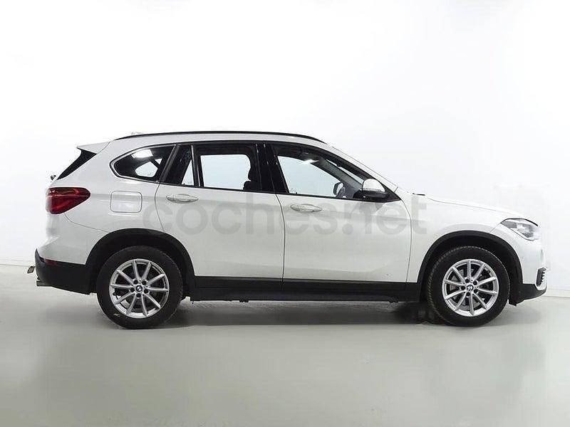Käytetty BMW X1 150 HP (110 kW) 2019 Valkoinen Katumaasturi