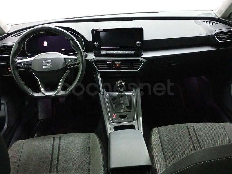 Usado Seat Leon Style 115 CV (84 kW) 2022 Blanco Berlina