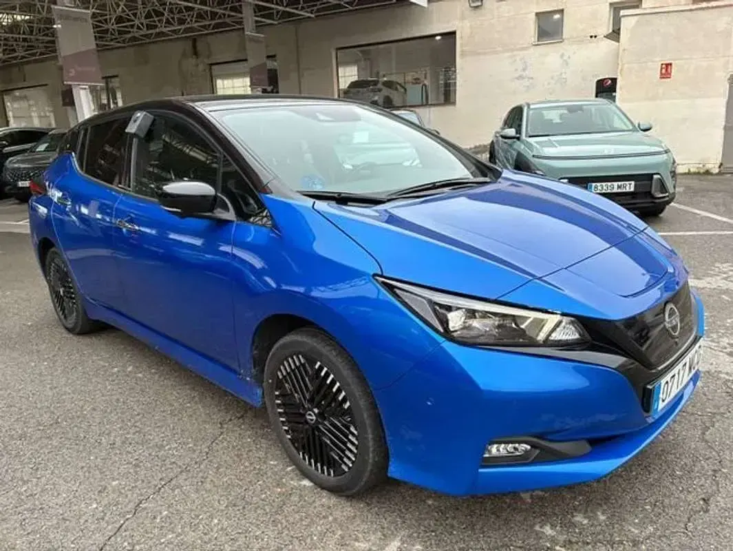 Usado Nissan Leaf Tekna 161 kW (219 CV) 2022 Azul Utilitario
