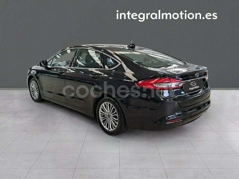 Usado Ford Mondeo Trend 187 CV (137 kW) 2022 Otro Berlina