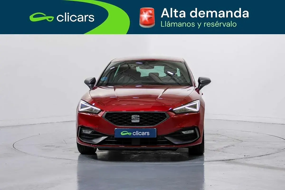 Usado Seat Leon FR 150 CV (110 kW) 2020 Rojo Utilitario