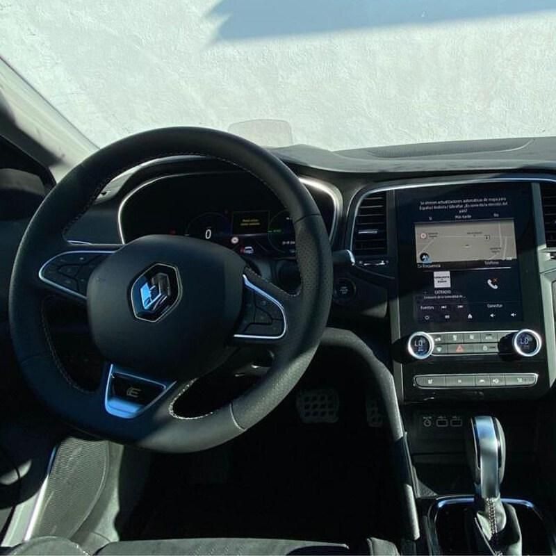 Usado Renault Mégane Engineered 160 CV (117 kW) 2023 Gris Berlina