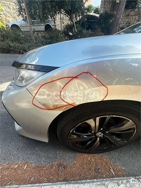 Usado Honda Civic Comfort 129 CV (94 kW) 2018 Gris / plata Berlina