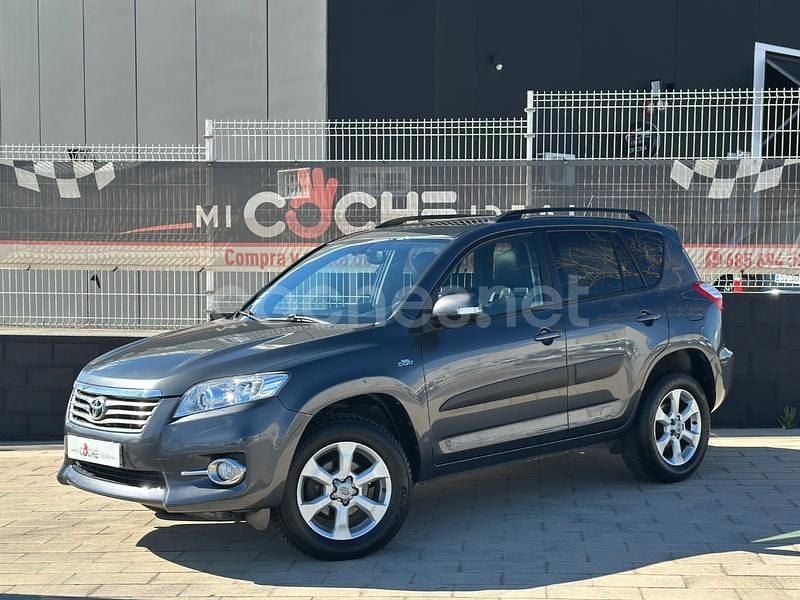 Gris / plata Usado 2011 Toyota RAV4 Executive SUV | 12.999 € (Precio justo) - Imagen 1/4