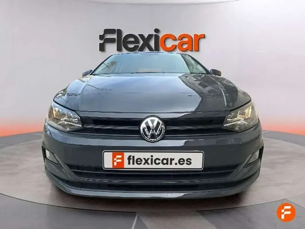 Begagnad VW Polo Advance 75 HK (55 kW) 2018 Grå Halvkombi