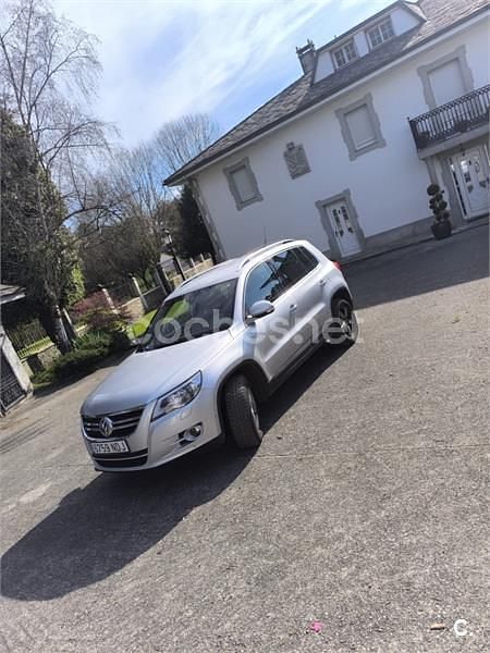 Usado VW Tiguan 140 HP (102 kW) 2010 Cinzento SUV