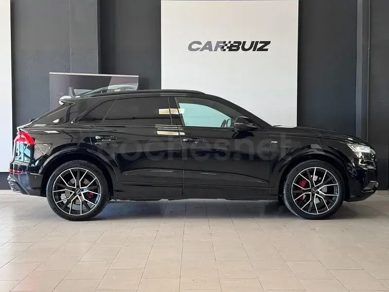 Usado Audi Q8 S-Line 286 CV (210 kW) 2022 Negro SUV