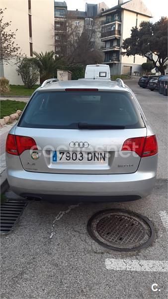 Usado Audi A4 140 CV (102 kW) 2005 Gris / plata Familiar