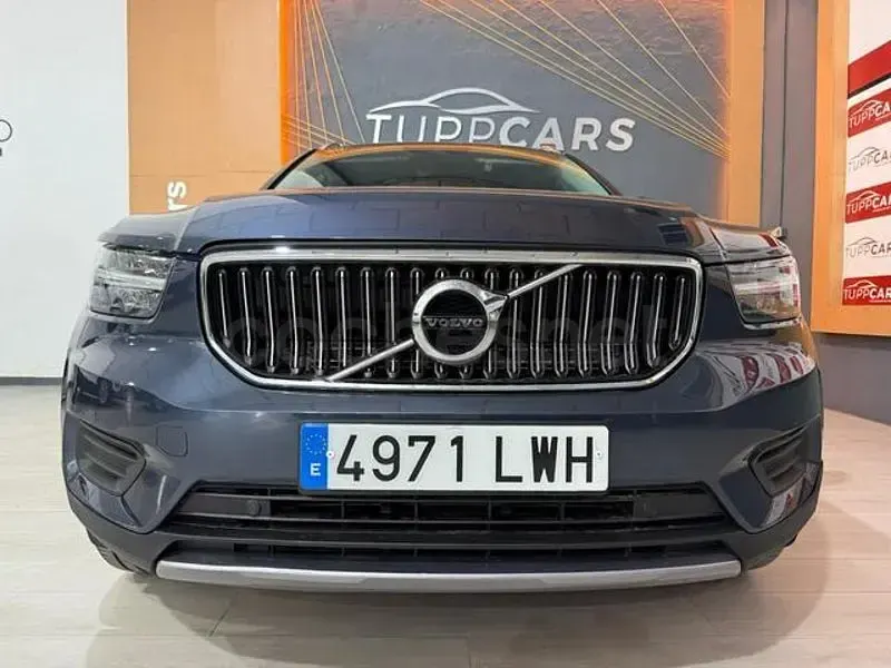 Usado Volvo XC40 Plus 211 CV (155 kW) 2022 Azul SUV