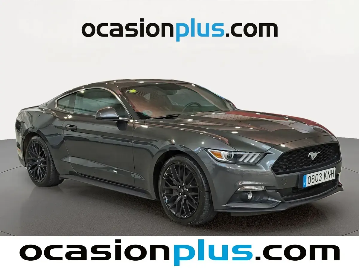 Usado Ford Mustang Fastback 314 CV (230 kW) 2018 Gris Coupe