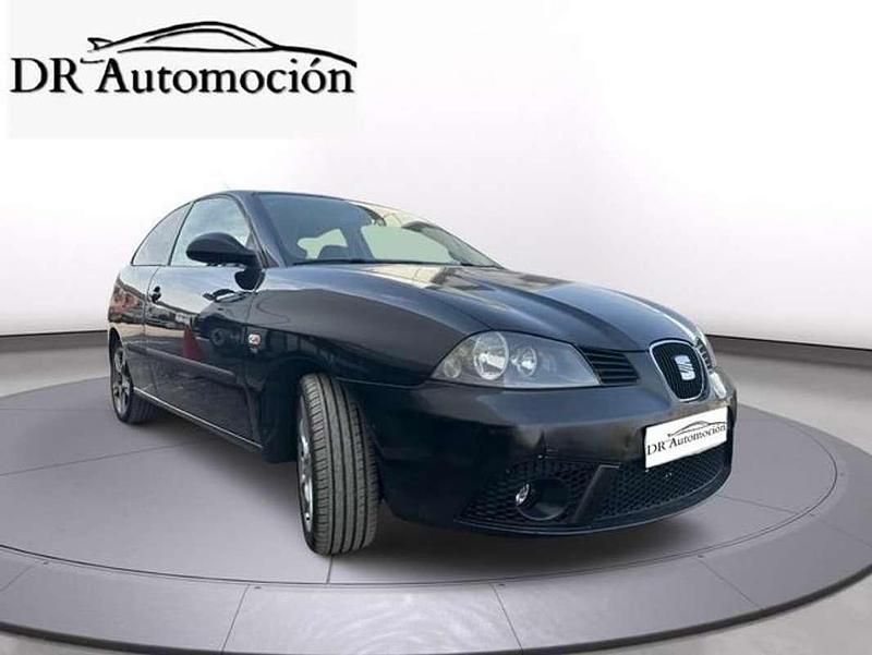 Usado Seat Ibiza Sport 101 CV (74 kW) 2006 Negro Berlina
