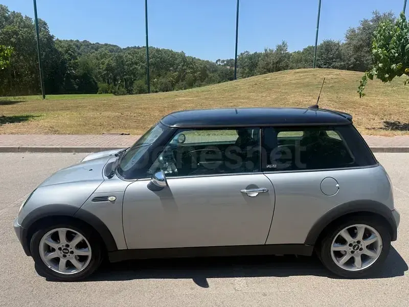 Usado Mini Cooper 116 CV (85 kW) 2007 Gris / plata Utilitario