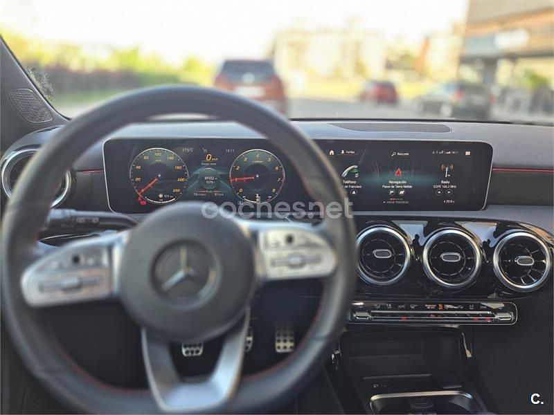 Usado Mercedes A200 156 CV (114 kW) 2019 Gris / plata Berlina