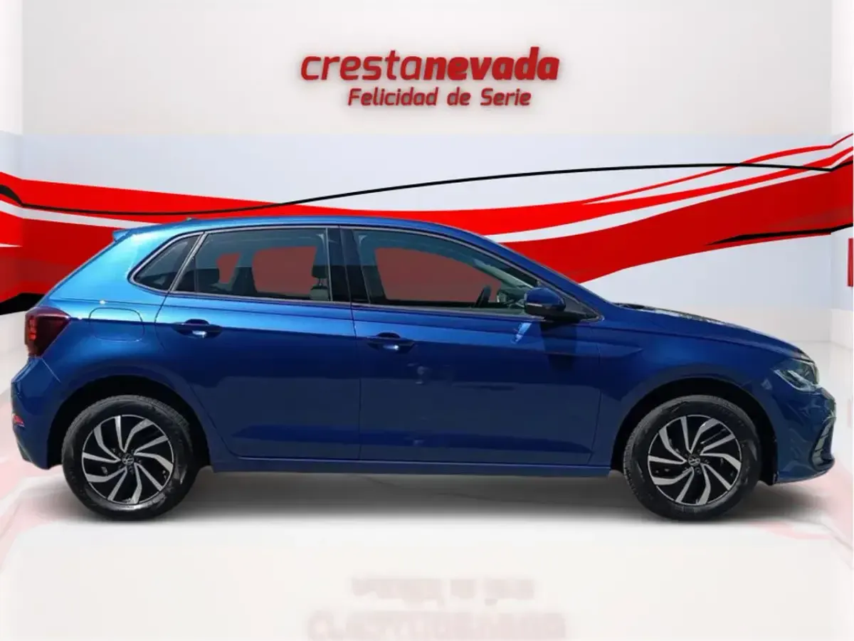 Usado VW Polo Life 95 CV (69 kW) 2022 Azul Utilitario