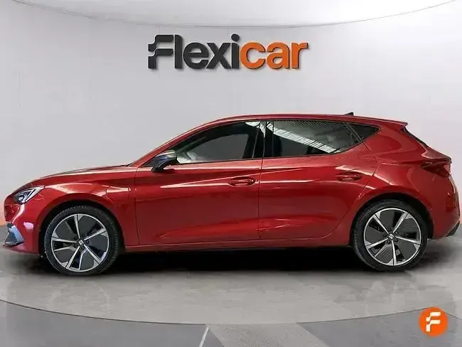Usado Seat Leon FR 204 CV (150 kW) 2020 Rojo Berlina