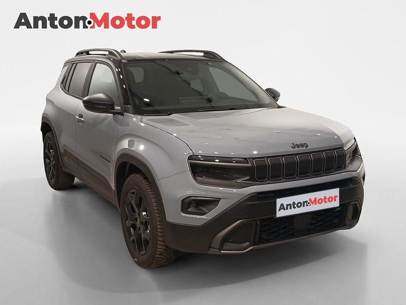 Nuevo Jeep Avenger Overland 145 CV (106 kW) 2025 Gris SUV