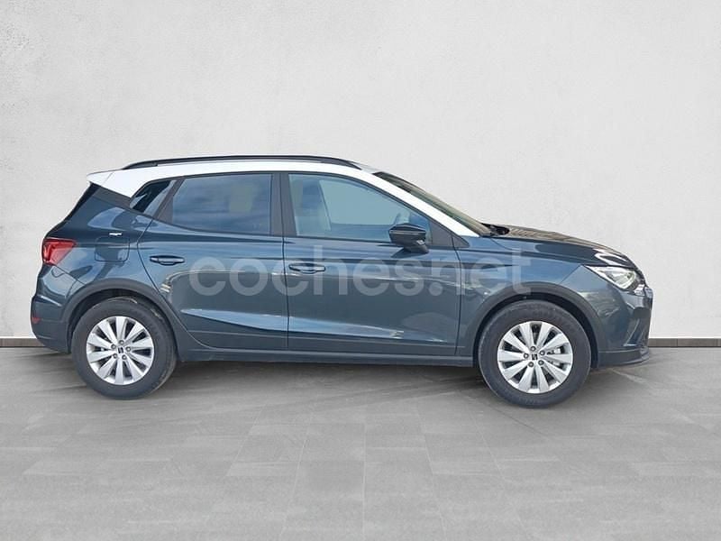 Usado Seat Arona Style 116 CV (85 kW) 2025 Gris SUV
