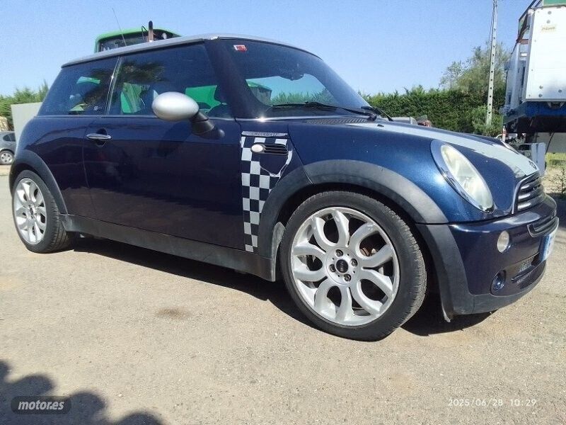 Usado Mini Cooper Coupé 116 CV (85 kW) 2006 Azul Coupe