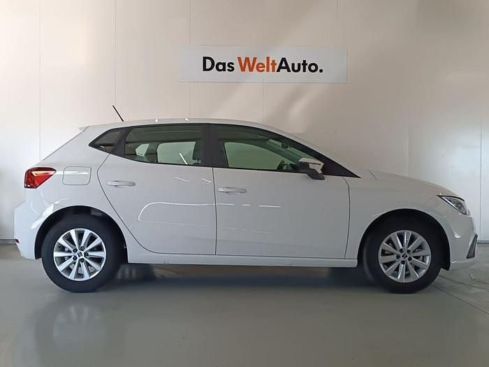 Usado Seat Ibiza Style 80 CV (58 kW) 2025 Blanco Utilitario