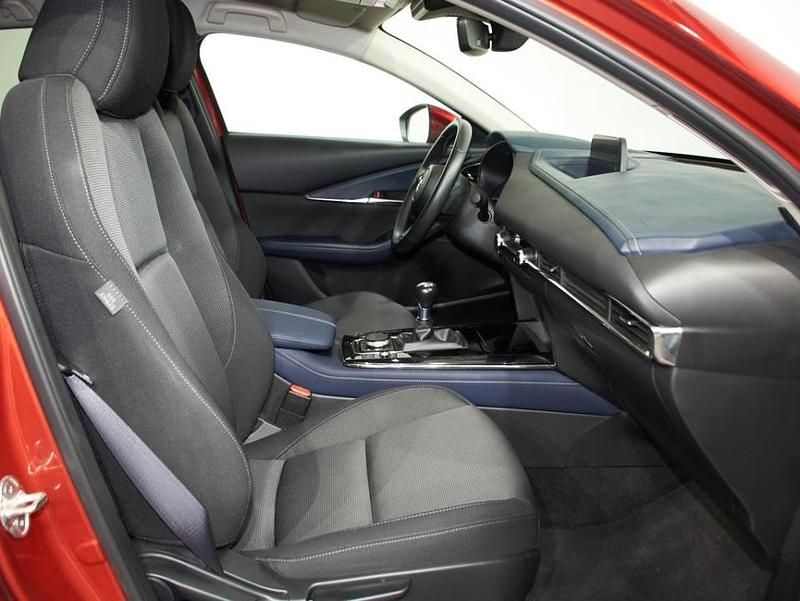 Usado Mazda CX-30 122 CV (89 kW) 2021 Soul red crystal (metalizada) SUV