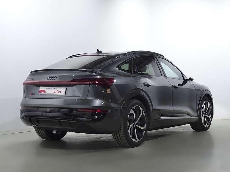 Usado Audi e-tron Sportback S-Line 300 kW (408 CV) 2023 Gris SUV