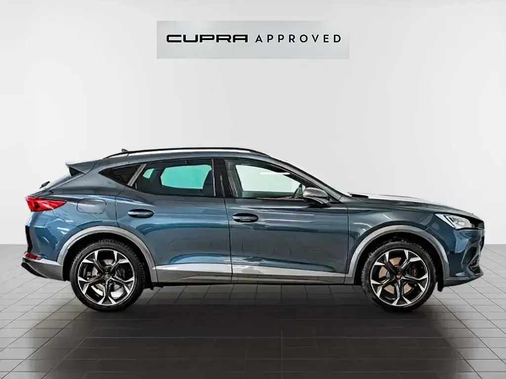 Usado Cupra Formentor VZ 245 CV (180 kW) 2024 Gris SUV
